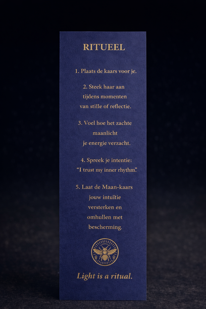 Beeswax moon candle Isis