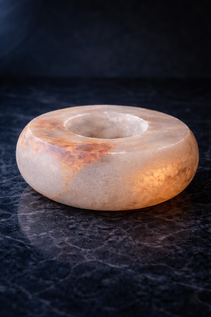 Alabaster candle holder for Isis moon candle